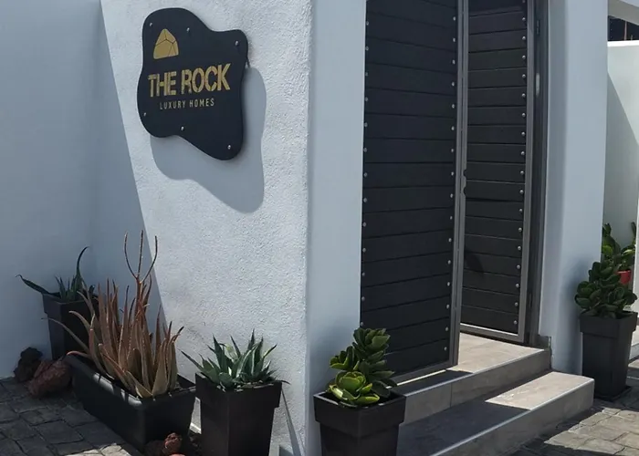 The Rock Luxury Homes * ميساريا