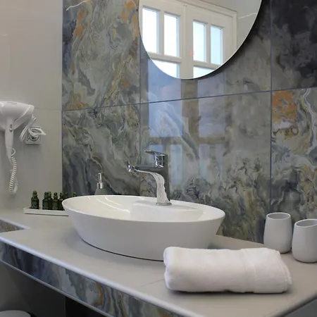 The Rock Luxury Homes 펜션