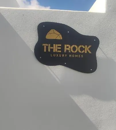 Hébergement de vacances The Rock Luxury Homes Mesariá