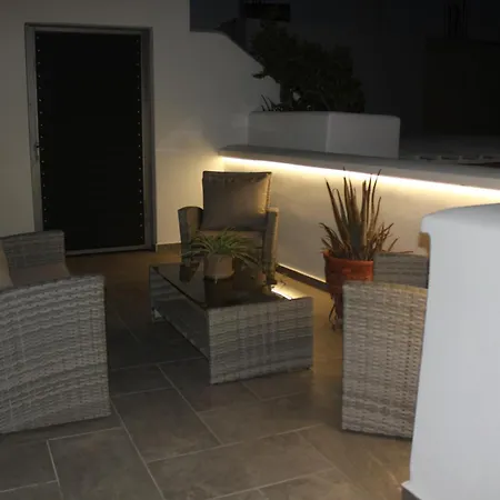 Hébergement de vacances The Rock Luxury Homes