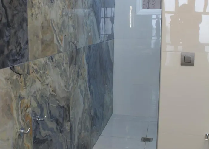 The Rock Luxury Homes Feriehus Mesariá